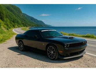 dodge challenger 6.4 shaker srt, 2017, 125'000 km - annonce 8361567