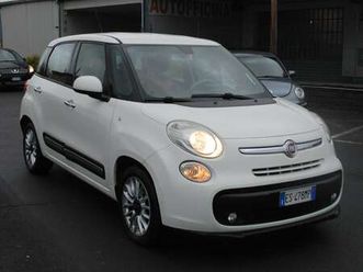 500l living 1.3 mjt lounge 85cv