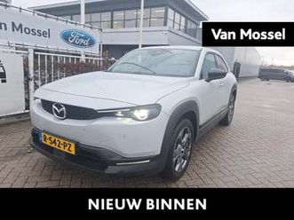 mazda mx-30 e-skyactiv 145 luxury 36 kwh | verwarmbare voorstoelen | head up display | camera | snelladen | elekt. verstelbare stoel | adaptieve cruise control 