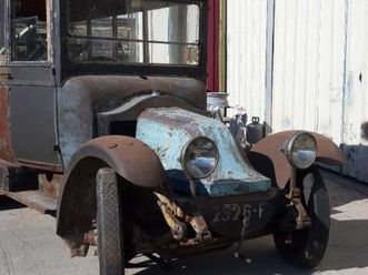 renault gq car de tourisme car de tourisme 9 pl -