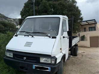 camion benne renault b70