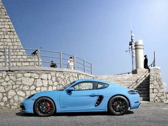 718 2.5 gts 365cv pdk