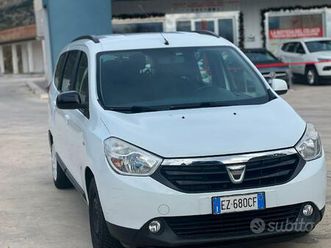 ■dacia lodgy 7 posti gpl 2015