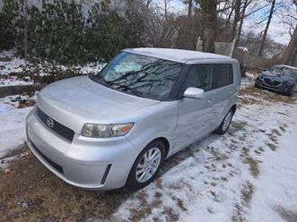 2009 scion xb in great condition
