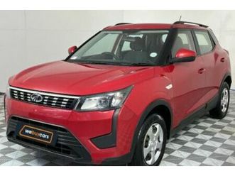 2019-mahindra-xuv-300-1-2t-w6