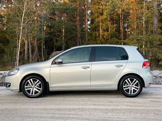 vw golf 1.6 tdi automat dsg | rostfri | backkamera