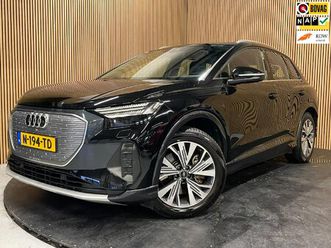 audi q4 e-tron 40 launch edition advanced plus 77 kwh|96% soh|trekhaak|acc|apple carplay|camera|stoelverw|incl btw|nl-auto|1e eig|