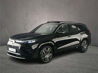 volkswagen tayron r-line edition 1.5 tsi ehybrid 272pk dsg automaat trekhaak, panoramadak, navigatie, elektrische achterklep, adaptive cruise control, 360 camer