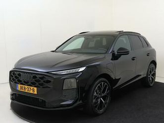 audi q3 1.5 200kw e-hybrid s edition | panoramadak | parkeerassistent plus | keyless | achteruitrijcamera | sfeerverlichting | dodehoek detectie | optiek zwart 