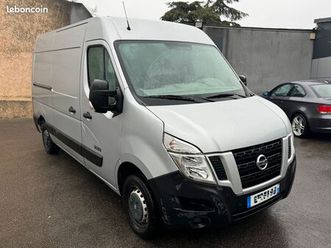 magnifique nissan nv400 l2h2 2,3 dci 125ch 110000kms 02/2014 3 places