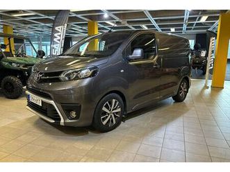 1.6 d-4d /motorvärm/backkamera professional