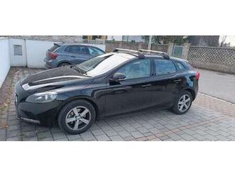 v40 2.0 t2 kinetic my18