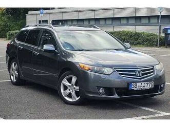 tourer 2.2i-dtec automatik executive