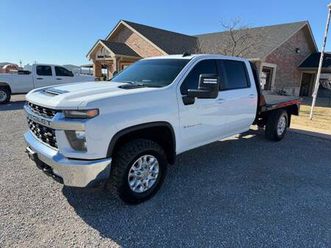 2022 chevrolet k2500 crew cab diesel 4wd lt flatbed *68k miles*