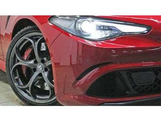 2.9t v6 quadrifoglio at (510 cv)