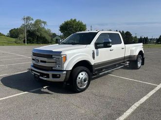 2017 ford f-450 super duty lariat drw