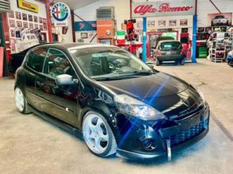 ② waouh wow clio pétrole — renault — 2ememain