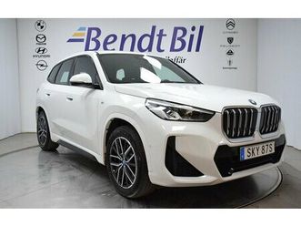 bmw ix1 xdrive30 | m sport | drag | rattvärme | serviceavtal