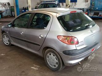 peugeot 206 - 1400cc - anno 2005 benzina/gpl
