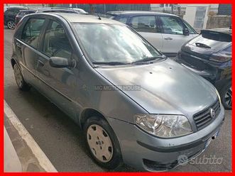 fiat punto 1.2 benzina *neopatentati*rate no busta