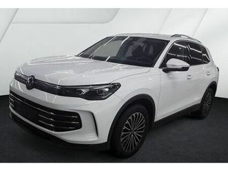 volkswagen tiguan 1.5elegance etsi iq-light+ahk+nav+360°kam