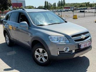 ② chevrolet captiva 2.0 diesel euro4 8/2010 2x4 cuir clim gps — chevrolet — 2ememain