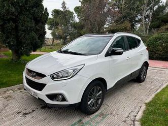 ix35 2.0crdi kosmo sky 4x4 aut.