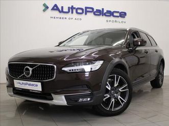 volvo v90 2,0 d5 awd cc polestar ventil. kombi - kombi nafta