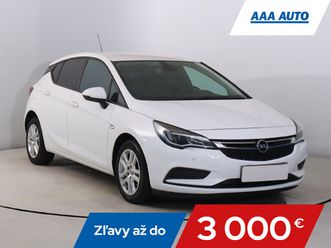 opel astra 1.4 t, sr,2.maj, serv.kniha, po stk