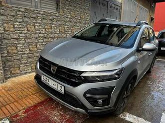 dacia sandero essence automatique 2022 à salé