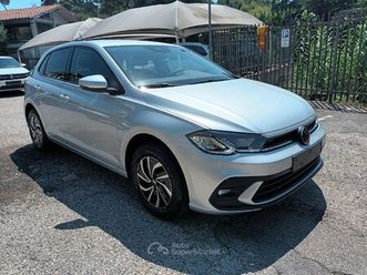 1000 edition plus carplay cam vetri scuri italia