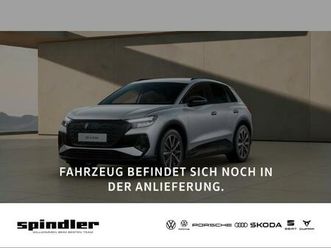 audi q4 e-tron s-line 45 / navi, standklima, ahk, led