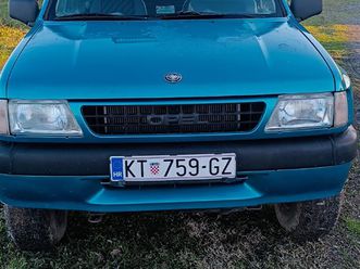 opel frontera reg.godinu dana