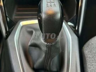 peugeot 208 diesel manuelle 2022 à salé