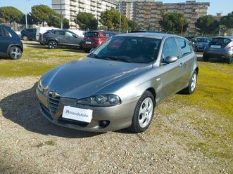 alfa romeo 147 1.6 (105) 5 porte distinctive