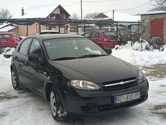 chevrolet lacetti gotovina ili obročna otplata /zamjena