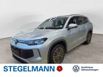tayron 2.0 tdi dsg 4m life 7-sitzer *ahk*led*navi*