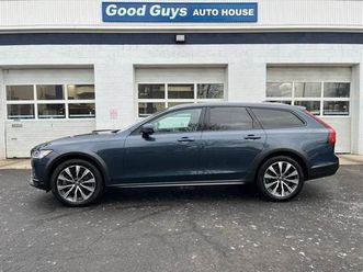 used 2022 volvo v90 cross country b6