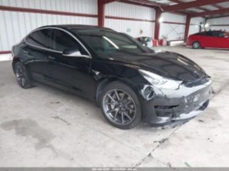 tesla model 3 u u nx rear wheel drive ≫ 2018 • 9 400 eur • id
