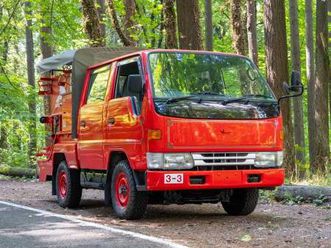 ’97 toyota dyna double cab firetruck, w/ part-time 4wd! low mileage!