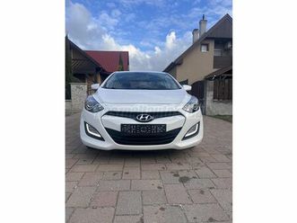 hyundai i30 1.4i easy life