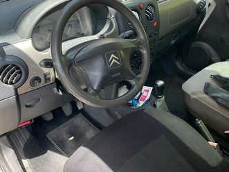 mobile ad angolo , camera completa,mobile in legno