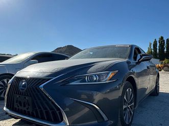 lexus es series an. 2022