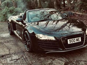 4.2 fsi v8 spyder r tronic quattro euro 5 2dr