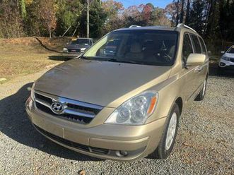 2007 hyundai entourage se