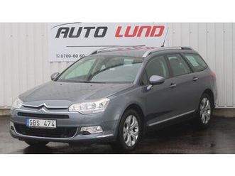 tourer 2.0 hdif automat nybes nyservad 2ägare drag p-se