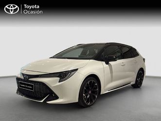 touring sports 2.0 hybrid gr-sport plus e-cvt 180 5p