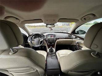 opel insignia sports tourer 2.0 cdti 160 cv sport
