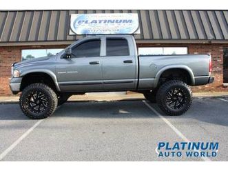 2005 dodge ram 2500 quad cab 4x4 with the 5.9 cummins diesel