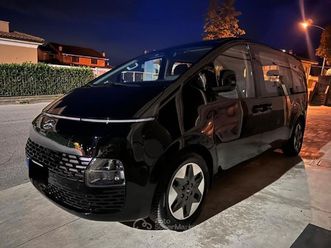 2.2 at 2wd 9 posti wagon